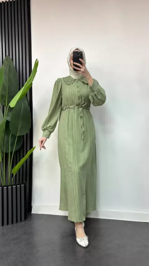 Bebe Yakalı Elbise - 13