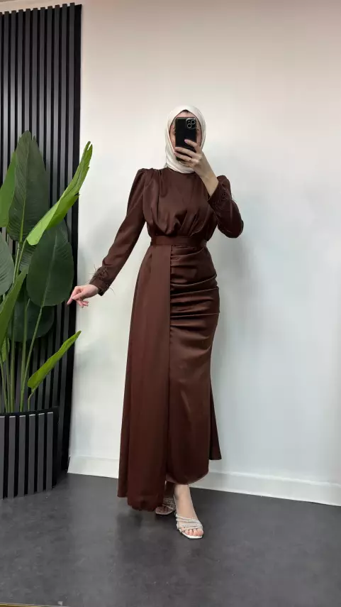 Defne Elbisemiz - 4
