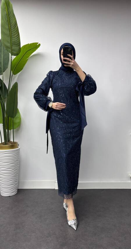Nilüfer Abiye - 3