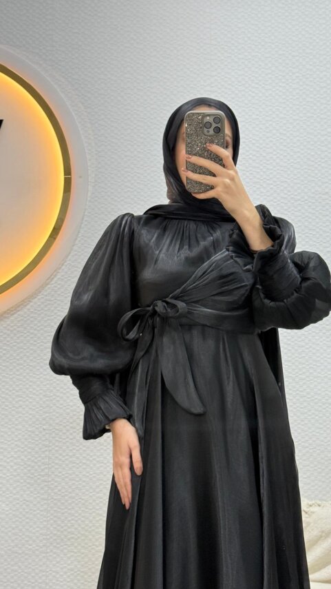 Sara Elbise - 4
